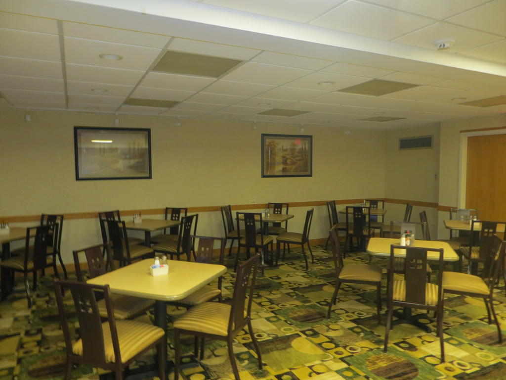 Rodeway Inn Skokie Bagian luar foto