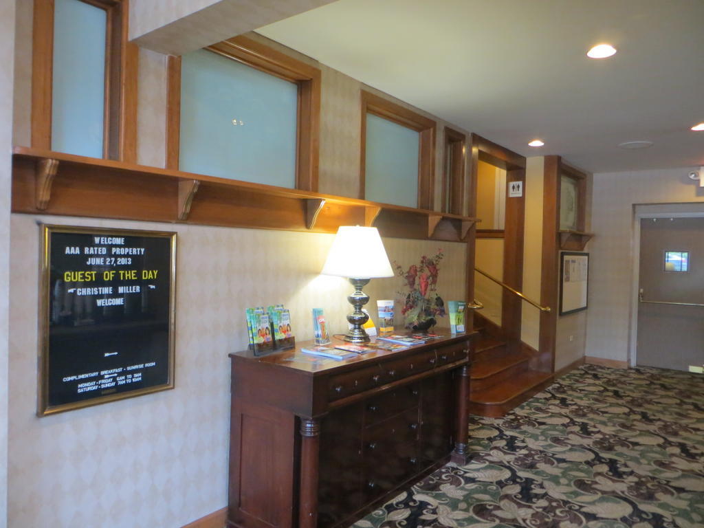 Rodeway Inn Skokie Bagian luar foto